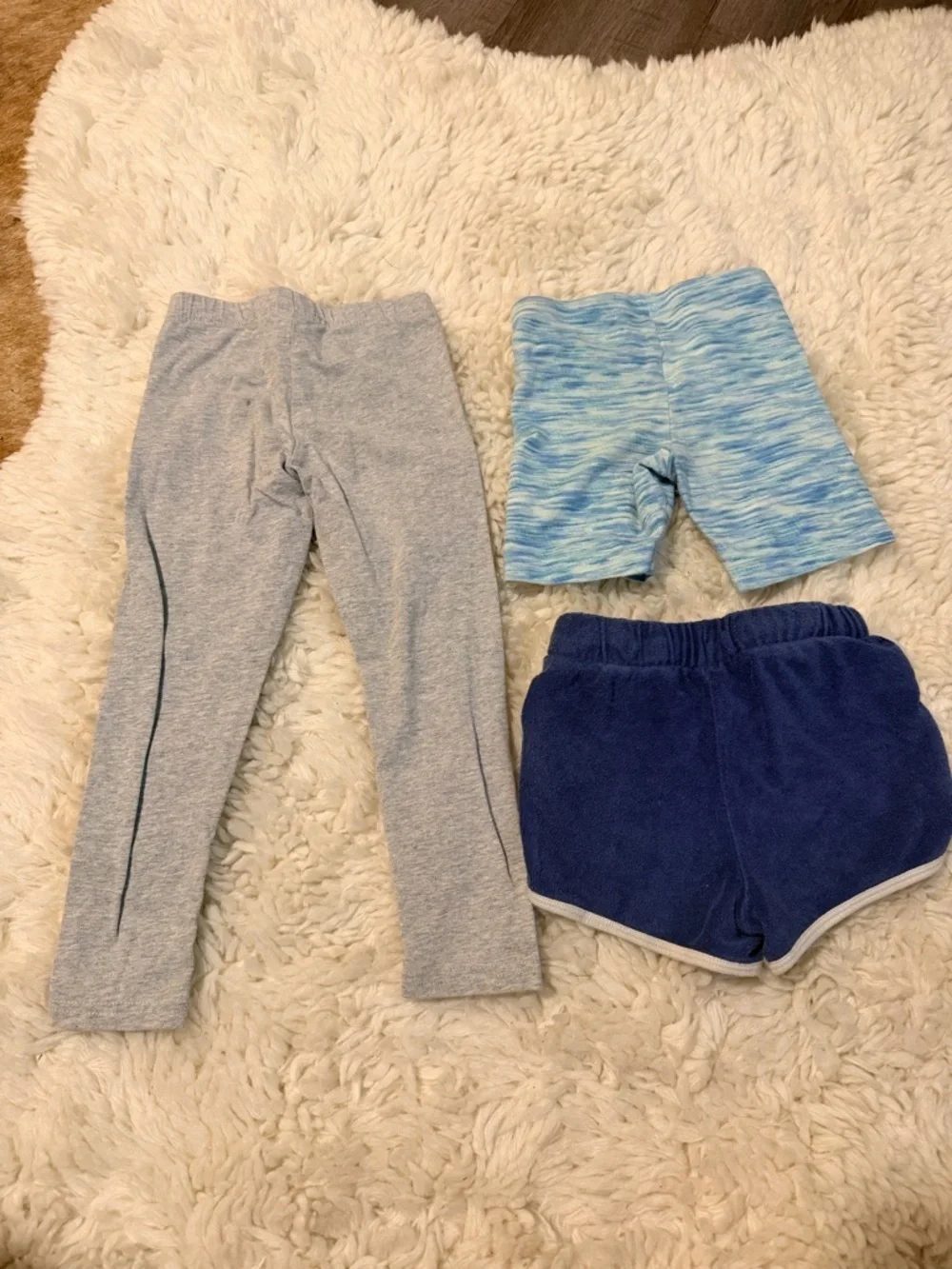 Bundle of girls size 5 bottoms